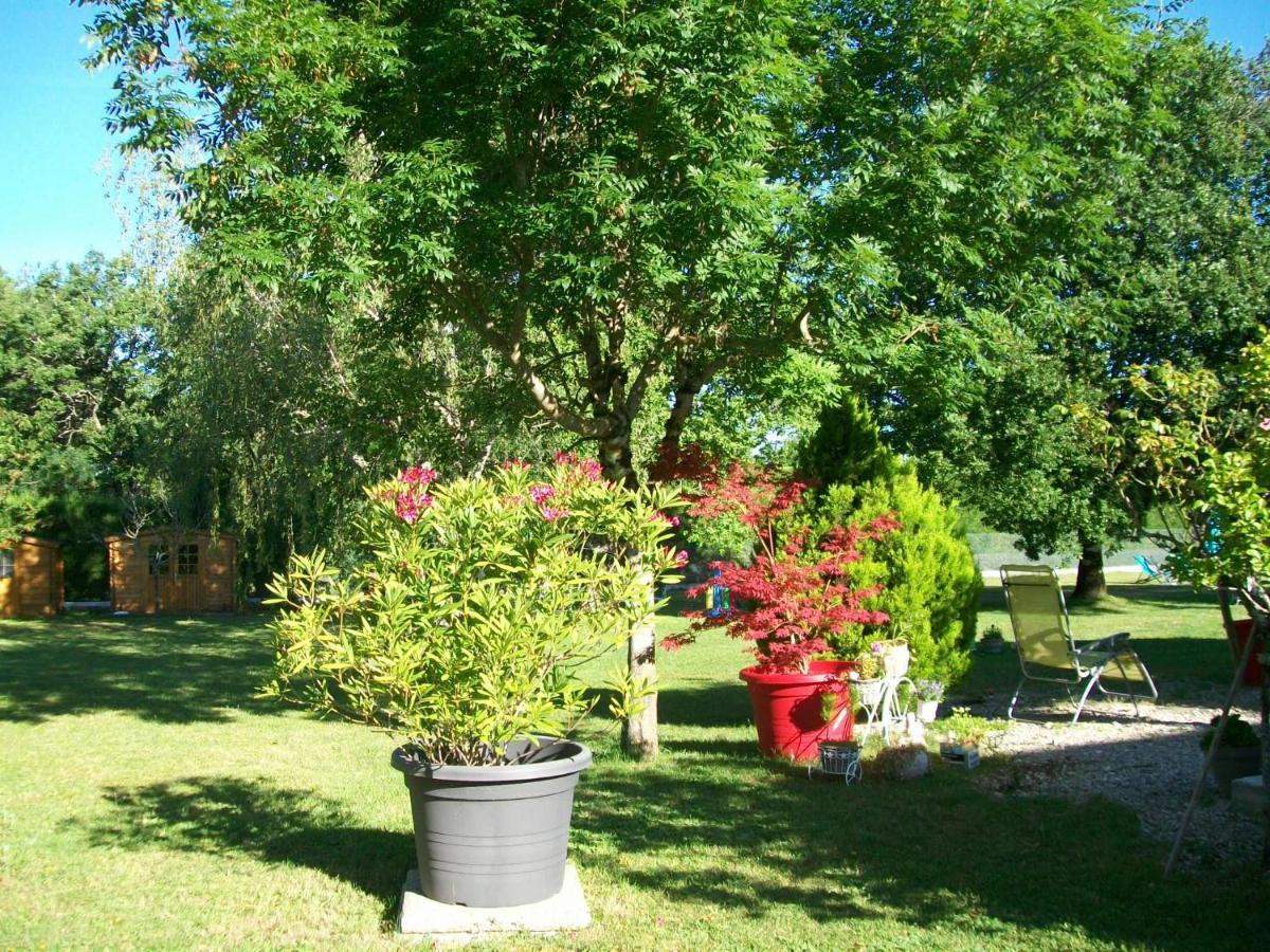 Hotel Au Charme Du Levat Saint Paul de Loubressac Zewnętrze zdjęcie