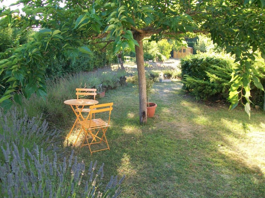 Hotel Au Charme Du Levat Saint Paul de Loubressac Zewnętrze zdjęcie