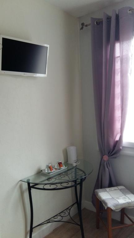 Hotel Au Charme Du Levat Saint Paul de Loubressac Zewnętrze zdjęcie