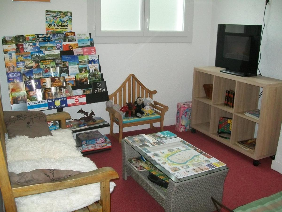 Hotel Au Charme Du Levat Saint Paul de Loubressac Zewnętrze zdjęcie